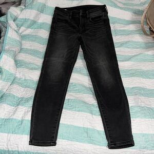 Like New Hi Rise Jegging